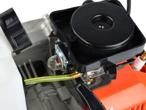 Podkaszarka spalinowa JG z dodatkowym wyposażeniem (1/2cz.)