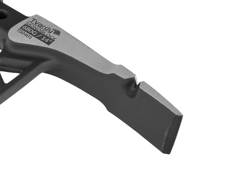 Młotek murarski 680g ANTI-SHOCK MONOBLOCK (24)