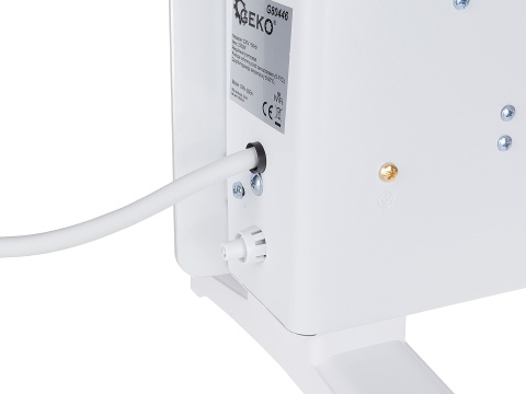 Grzejnik konwektorowy szklany biały z LCD, pilotem sterowania i WiFi 2500W (1)