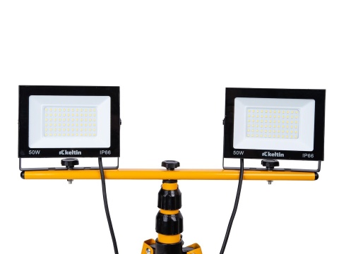 Naświetlacz LED 2x50W ze statywem budowlanym teleskopowym i przewodem - barwa biała zimna 6500K (1)