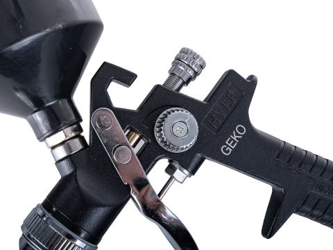 Pistolet lakierniczy HVLP - 4 dysze ( 1.3-1.4-1.7-2.0) (20)