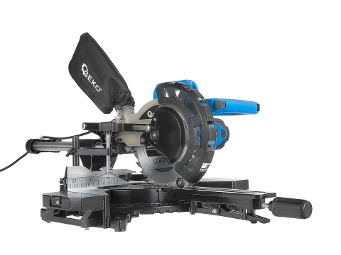 Piła ukośnica z posuwem 1700W 210mm (1)