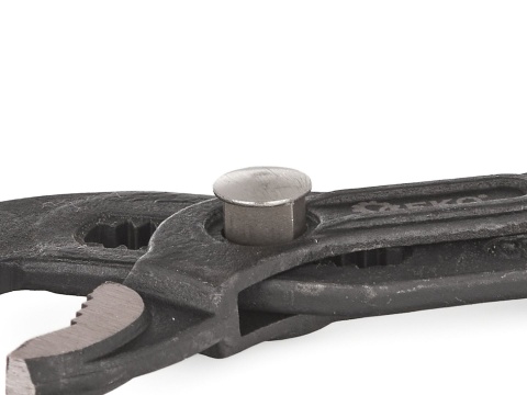 Szczypce do rur nastawne z przyciskiem 175mm (72)