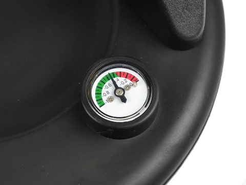 Uchwyt-Przyssawka próżniowa do szyb z manometrem 200mm 120kg (10)