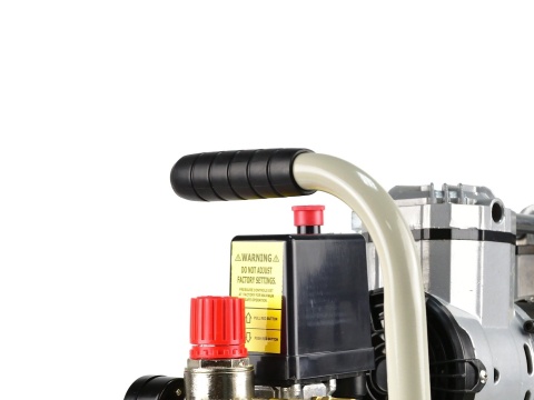 Kompresor bezolejowy dwutłokowy 24L 980W (1)