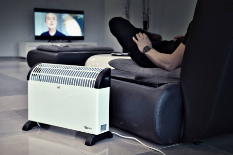 Grzejnik konwektorowy biały z termostatem 2000W (1)