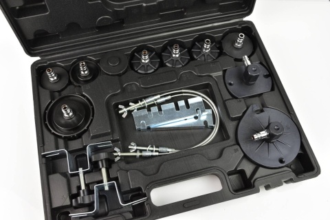 Przyrząd do wymiany płynu hamulcowego (1)