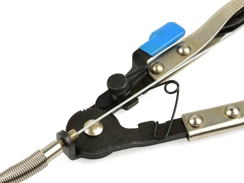Szczypce do opasek zaciskowych z długą linką (24)