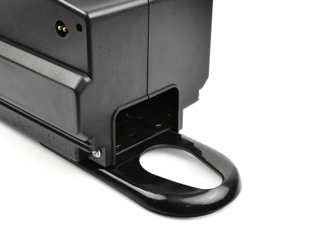 Wyciągarka elektryczna przenośna 12V 2000LB (1)