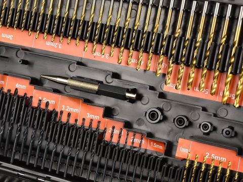 Zestaw wierteł nasadek bitów otwornic HSS 246el.(5)