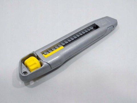 Stanley Nożyk 18 Mm Ostrze Łamane Interlock