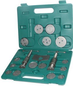 JONNESWAY ZESTAW DO TŁOCZKÓW HAMULCOWYCH 18cz. AN010001C JONNESWAY