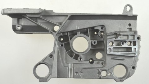 CZ.AW PIŁA OBUDOWA SILNIKA LEWA AWTOOLS