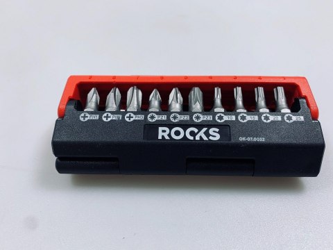 ROOKS ZESTAW BITÓW Z UCHWYTEM MAGNETYCZNYM 13el. ROOKS